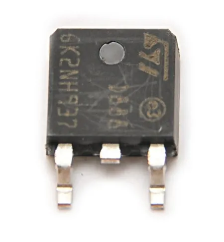 OEM Visoke performanse, PNP tranzistor niskog napona STD888T4 ( TZ006 )