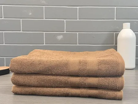 Peškir Aralija dezen 5 65X135 cm ( VLK000943-dezen 5 )