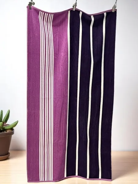 Plažni peškir "Lila Dark" – 90x160 cm, 100% pamuk B11 ( VLK000680-"LilaDark"b11 )