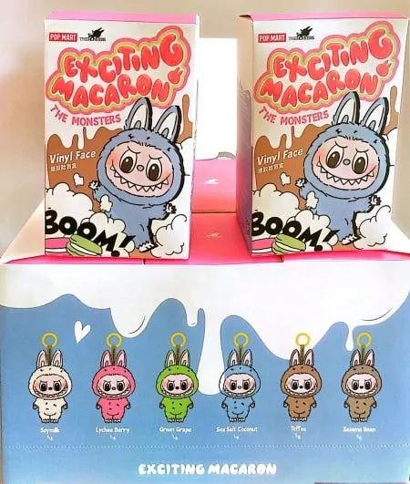 Plišana lutka Labubu ( MKX217910 )