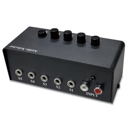 Stereo switching box