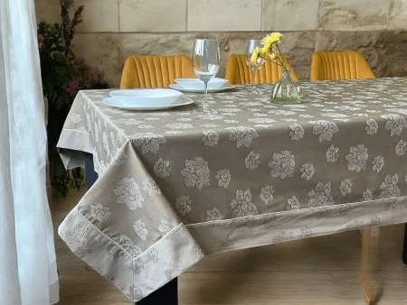 Stolnjak Nisan Braon boja 160x300cm ( VLK000492-nisanabraonboja )