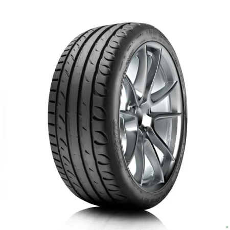 Taurus 235/45R17 97Y ULTRA HIGH PERFORMANCE letnja ( 002778 )
