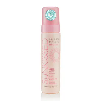 Sunkissed MEDIUM pena za samopotamnjivanje 200 ml