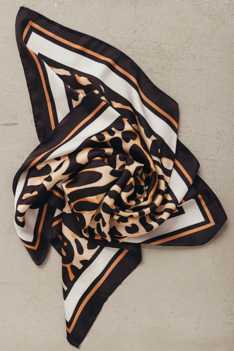Ženska ešarpa sa leopard printom