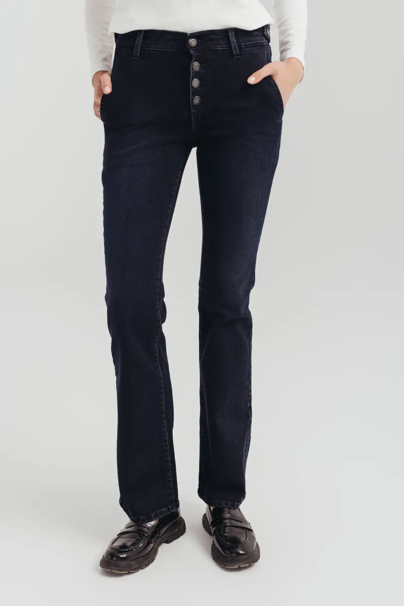 Ženske bootcut farmerice sa srednjim strukom i kopčanjem na dugmiće-model 239