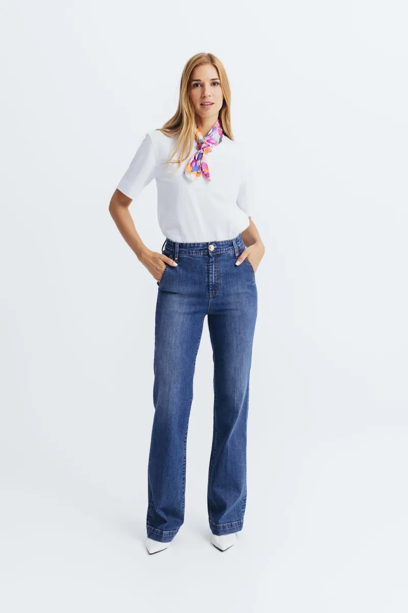 Ženske slim fit farmerke sa bootcut nogavicama i visokim strukom