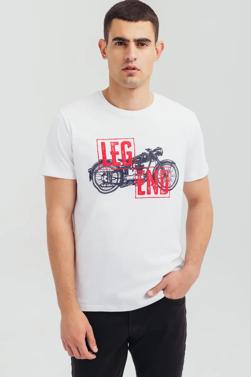 Muška bela majica sa printom motora i natpisom LEGEND