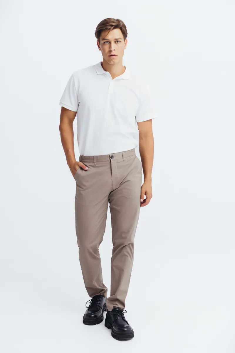 Muške bež chino pantalone