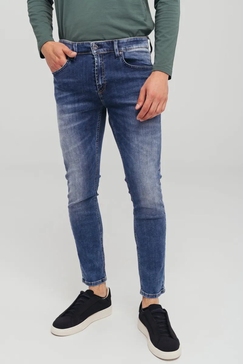 Muške skinny fit farmerke sa uskim nogavicama -model 111