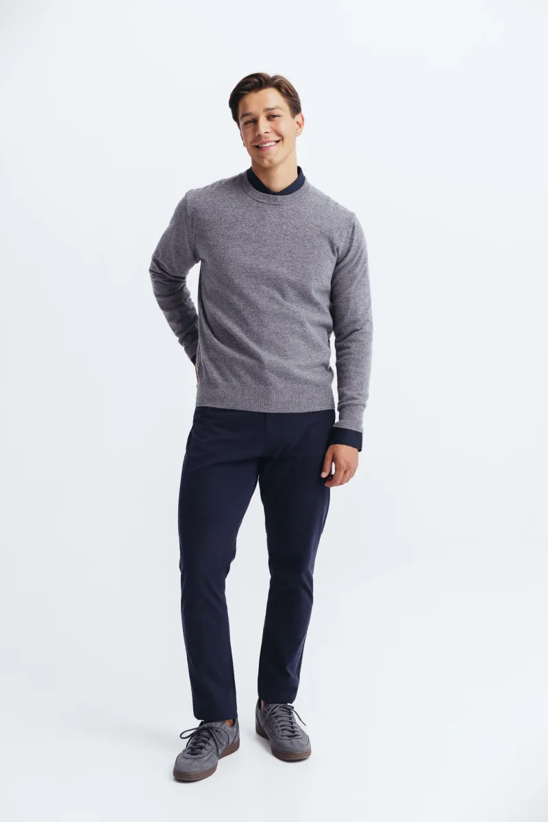 Muški sivi džemper od vune i kašmira