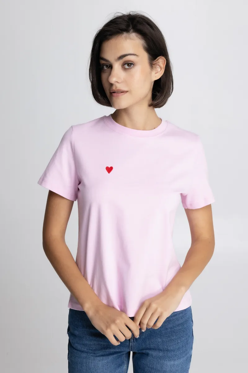 Roze pamučna majica sa crvenim srcem