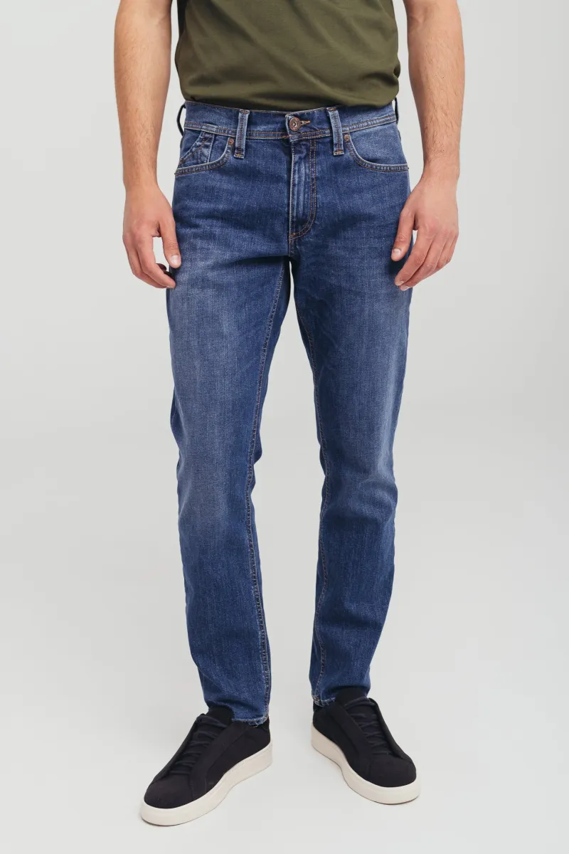 Slim fit farmerke sa ravnim nogavicama i niskim strukom - model 108