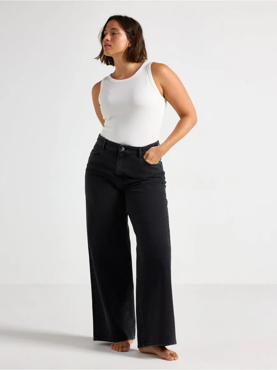 Farmerke – WIDE Jackie jeans with extra wide leg