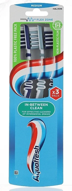 Aquafresh In Between Clean Medium Set četkica za zube, plava + siva + plava