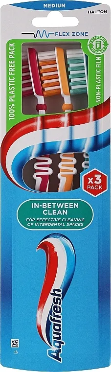 Aquafresh In Between Clean Medium Set četkica za zube, tirkizna + karmizna + narandžasta