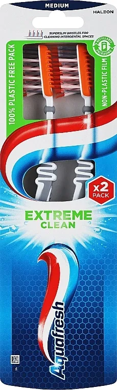 Aquafresh Medium Set srednje tvrdih četkica za zube Extreme Clean, siva + siva