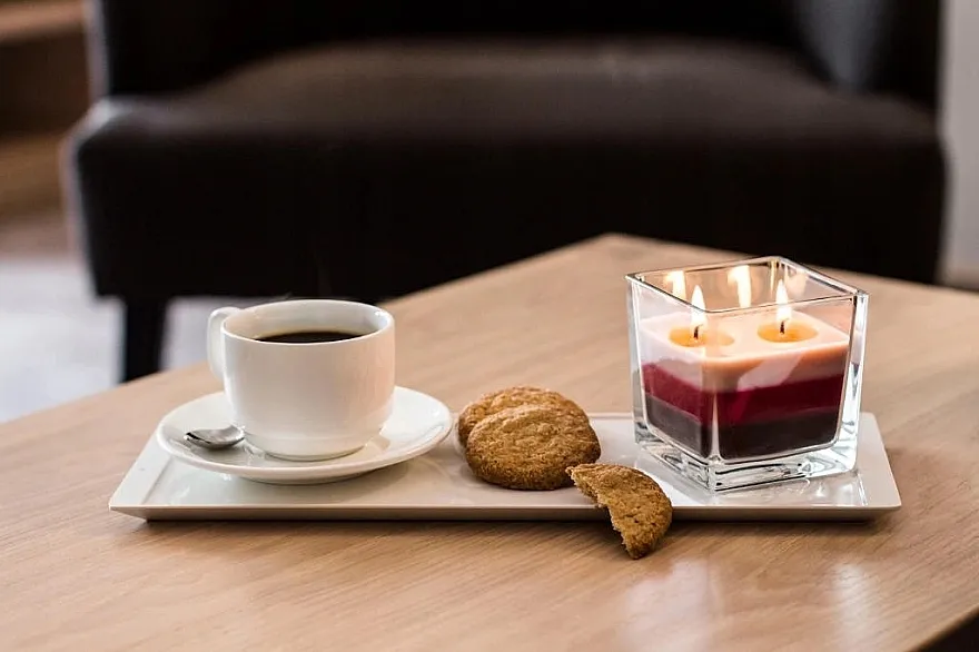 Bispol Scented Candle Chocolate &amp; Orange Mirisna troslojna sveća u čaši "Čokolada-Pomorandža"