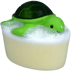Bomb Cosmetics Bath Soap Glicerinski sapun sa igračkom Turtley Clean