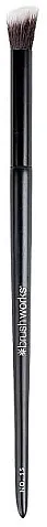 Brushworks Angled Blending Eye Brush Četkica za senke №15
