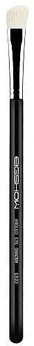 Eigshow Beauty Angled Eye Shadow Kist za šminkanjeE833