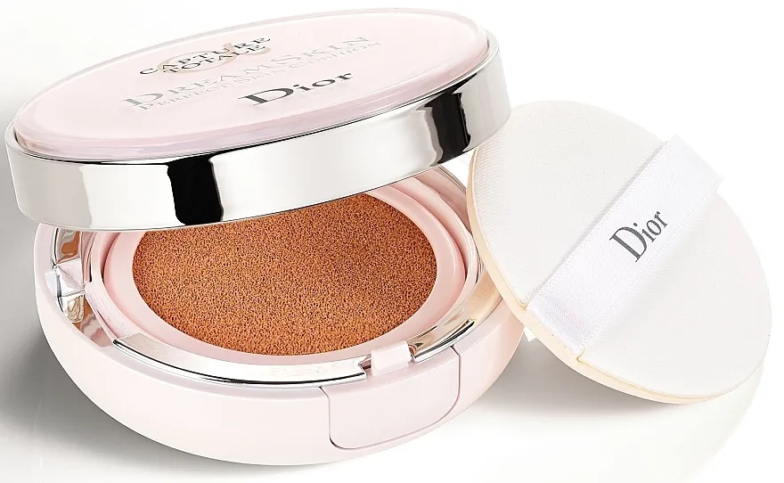 Fondacija Cushion Dior Capture Totale Dream Skin Perfect Skin Cushion SPF 50/PA+++