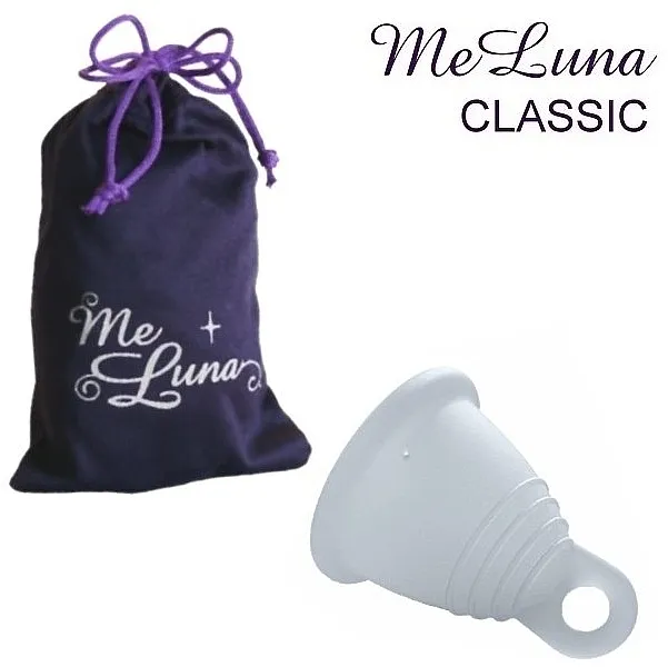 Me Luna Classic Shorty Menstrual Cup Ring Menstrualna čašica s petlicom, veličina M, prozirna