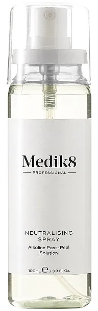 Medik8 Neutralising Spray Neutralizator za piling