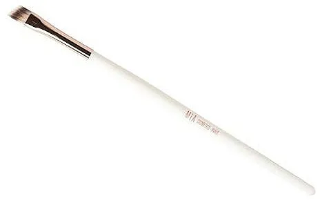 Mia Cosmetics Paris Angle Lines Brush Ukošeni kist za tuširanje očiju
