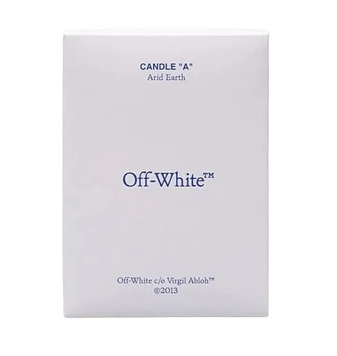 Off-White Candle A Arid Earth Mirisna sveća