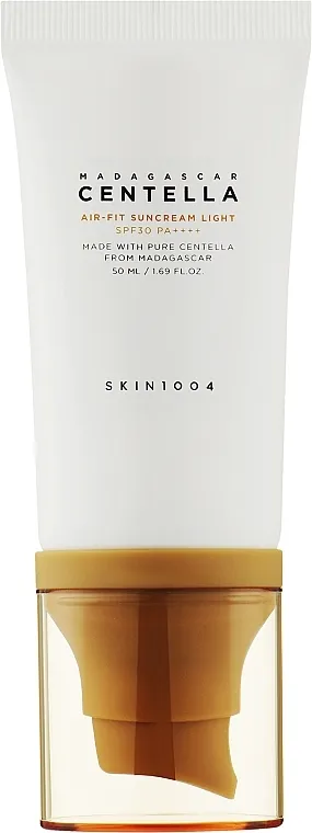 Skin1004 Madagascar Centella Air-fit Suncream Light SPF30 PA++++ Ametist masažer za lice