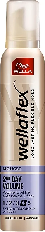 Wella Pro Wellaflex Pjena za oblikovanje kose "Volumen do 2 dana" ekstra jakog učvršćivanja