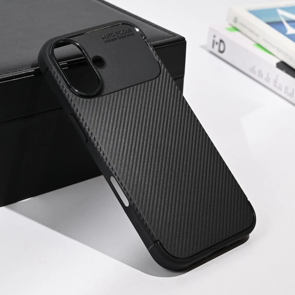 Maska za iPhone 17 6.3 crna Defender Carbon