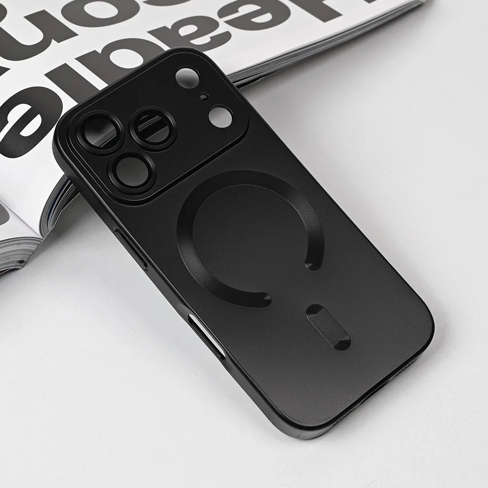 Maska za iPhone 17 Pro 6.3 crna Magsafe Chrome