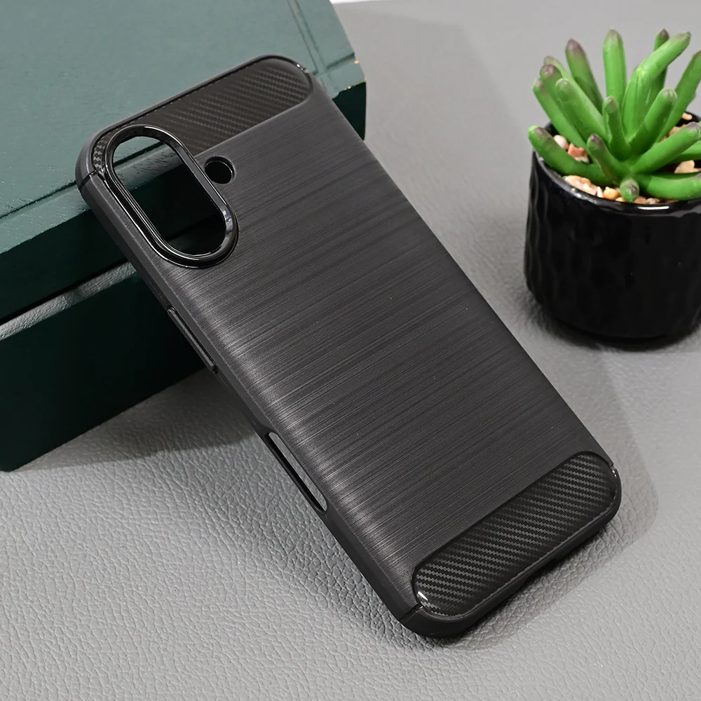 Torbica Defender Safeguard za iPhone 16 6.1