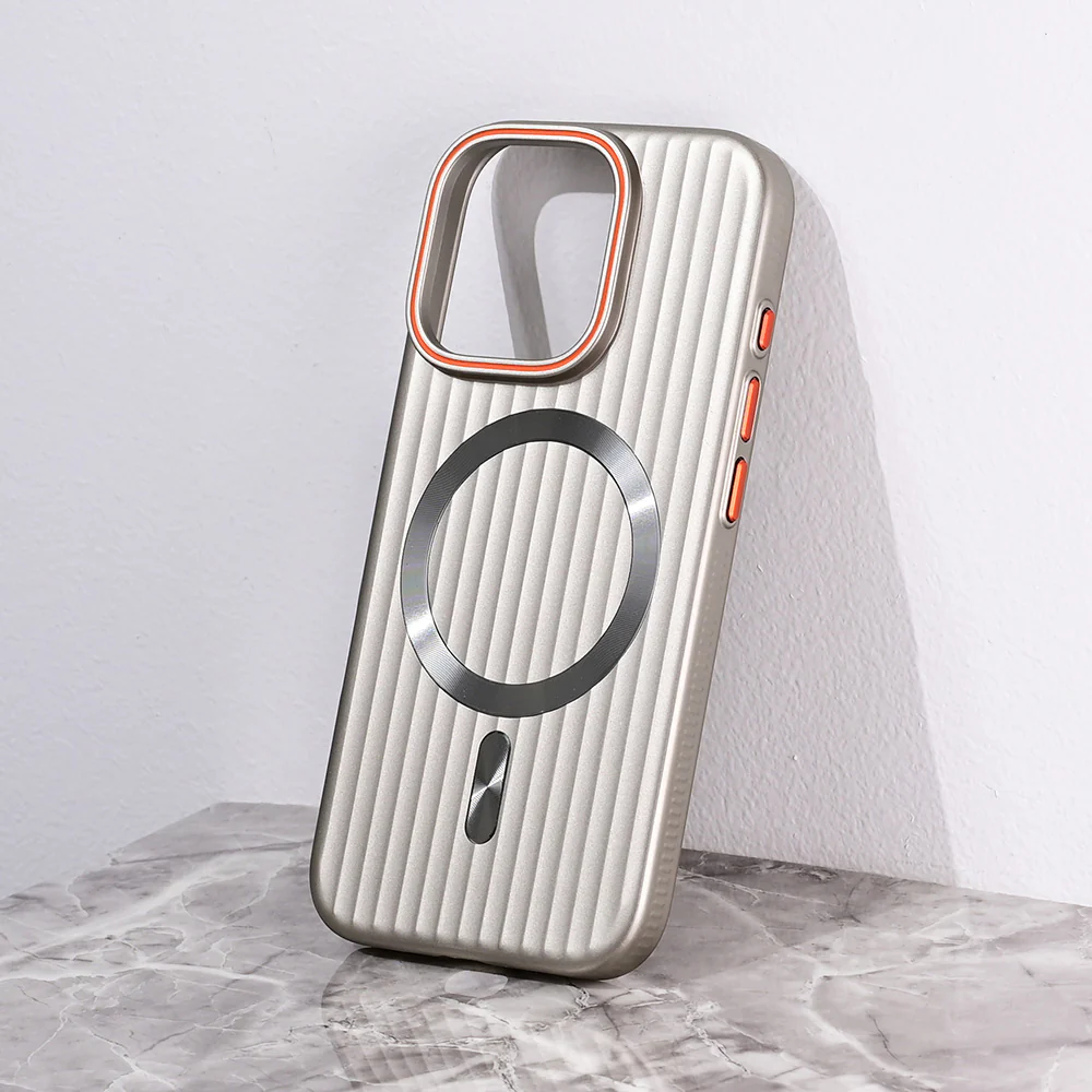 Torbica Magsafe Stripe za iPhone 16 Pro 6.3