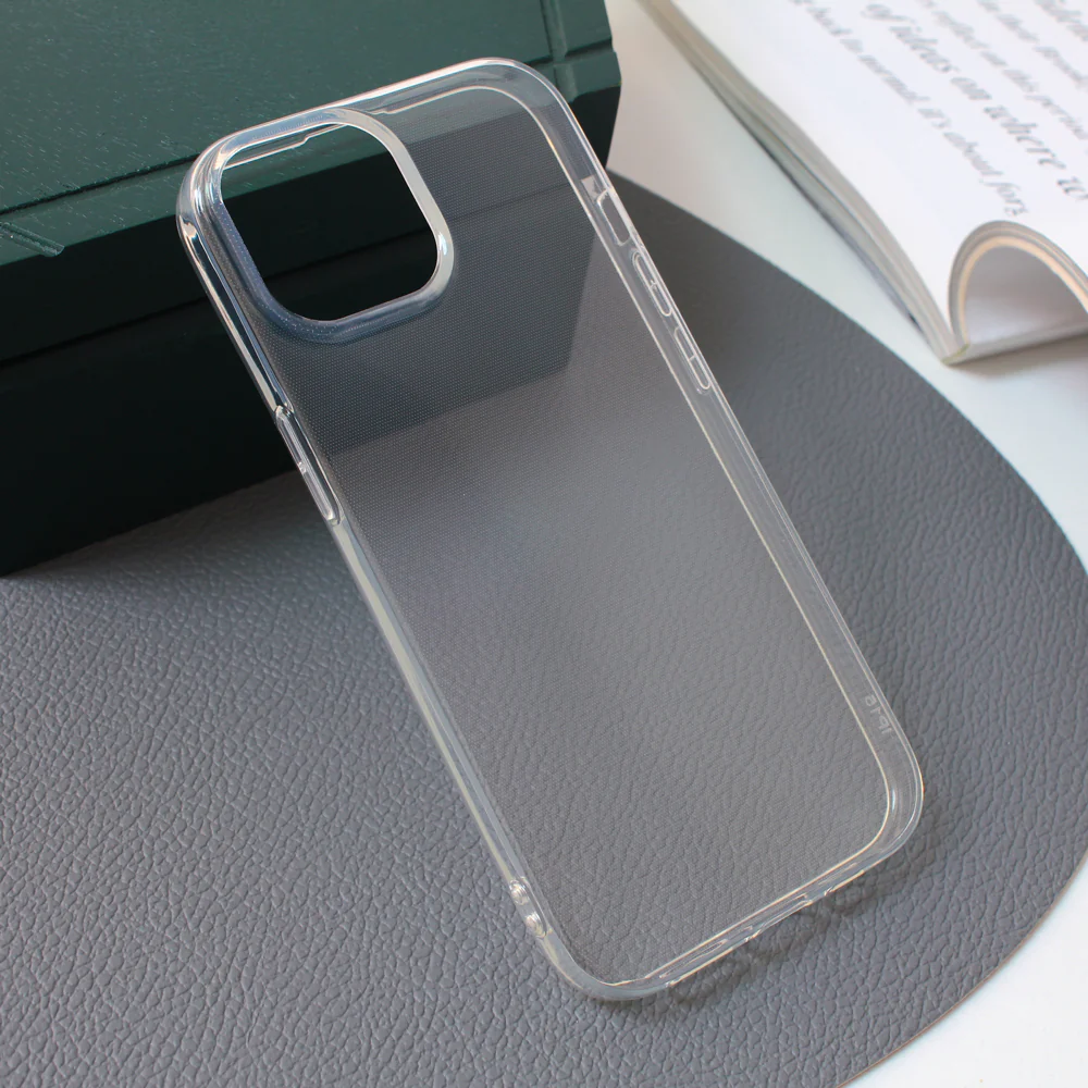 Torbica silikonska Skin za iPhone 15 6.1