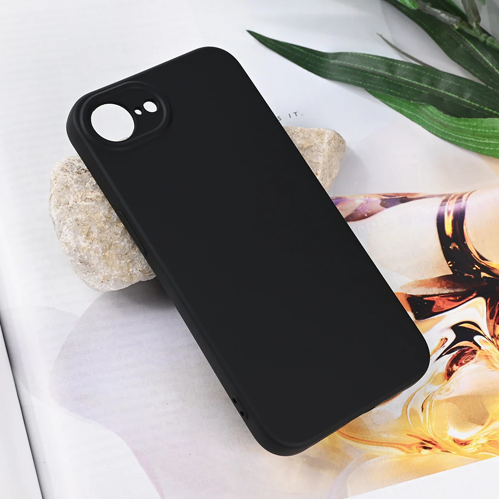 Torbica Teracell Soft Velvet za iPhone 16e 6.1 crna