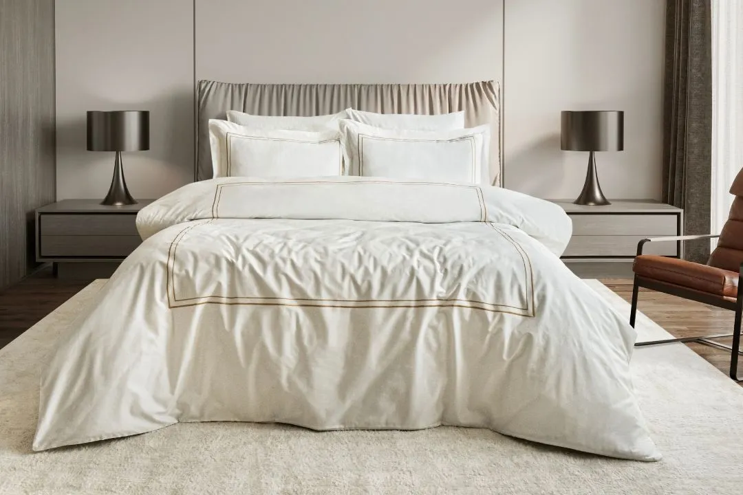 Lotus Dream Golden Frame Krem- Saten Posteljina