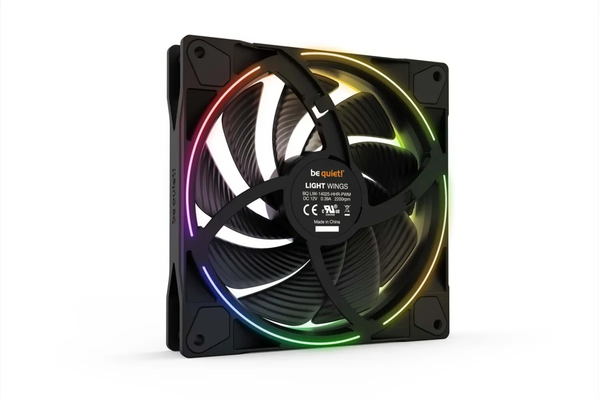 LIGHT WINGS 140mm PWM high-speed, 2200 rpm, Noise level 31 dB, 4-pin connector, Airflow (71.7 cfm /