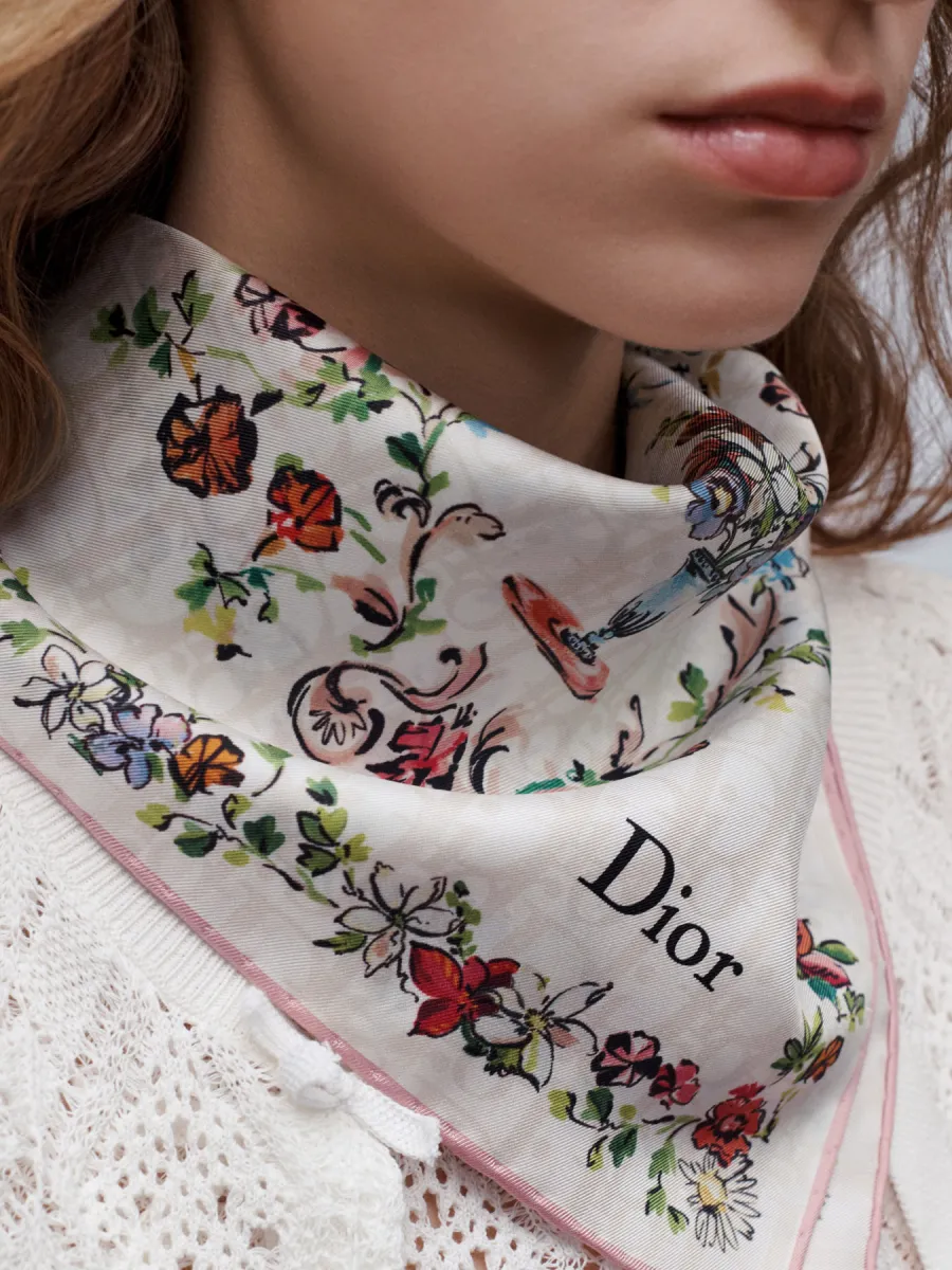 CHRISTIAN DIOR ešarpa