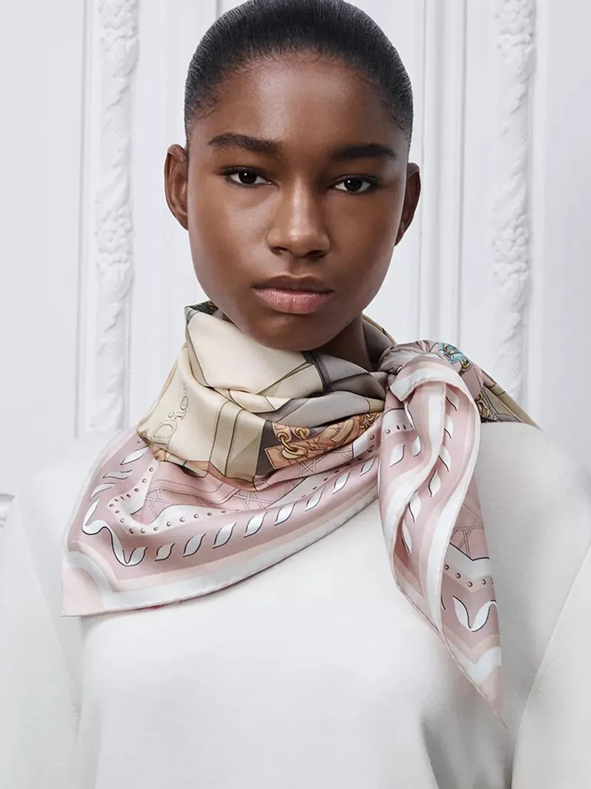 CHRISTIAN DIOR ešarpa
