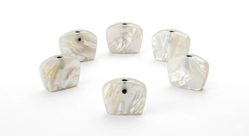 Dugmad za čivije gitare – Perloid (Pearloid finish)