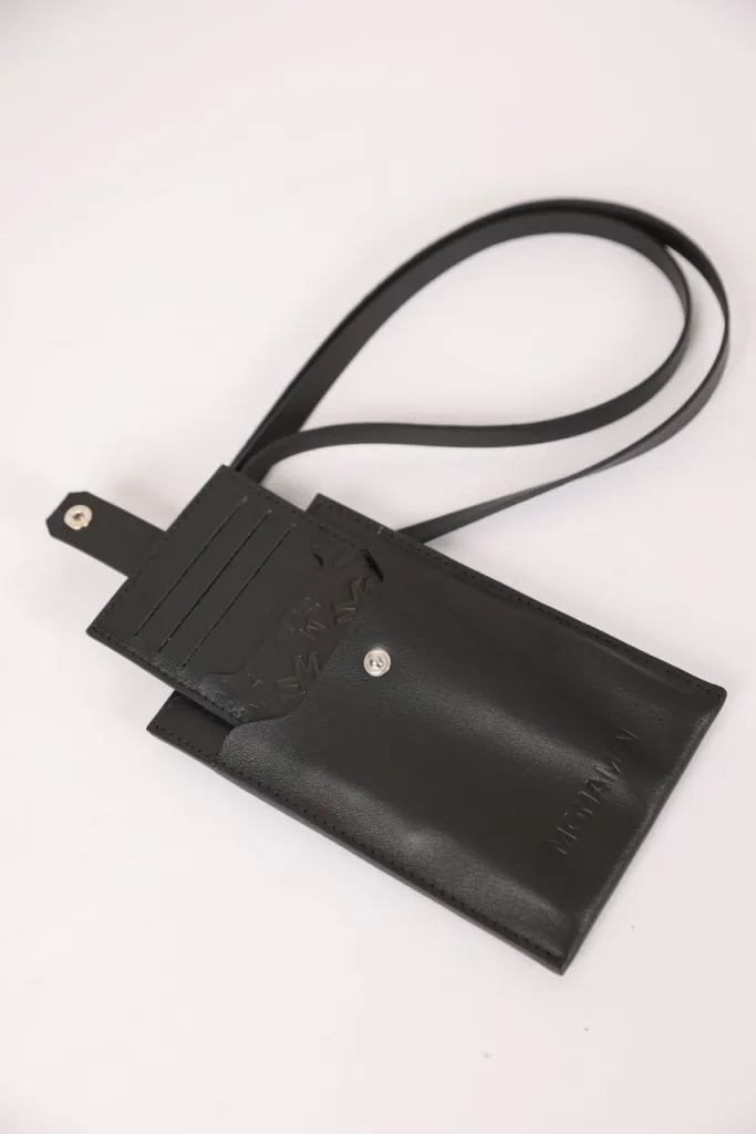 CRNA KOŽNA FUTROLA ZA PASOŠ 7401501-5