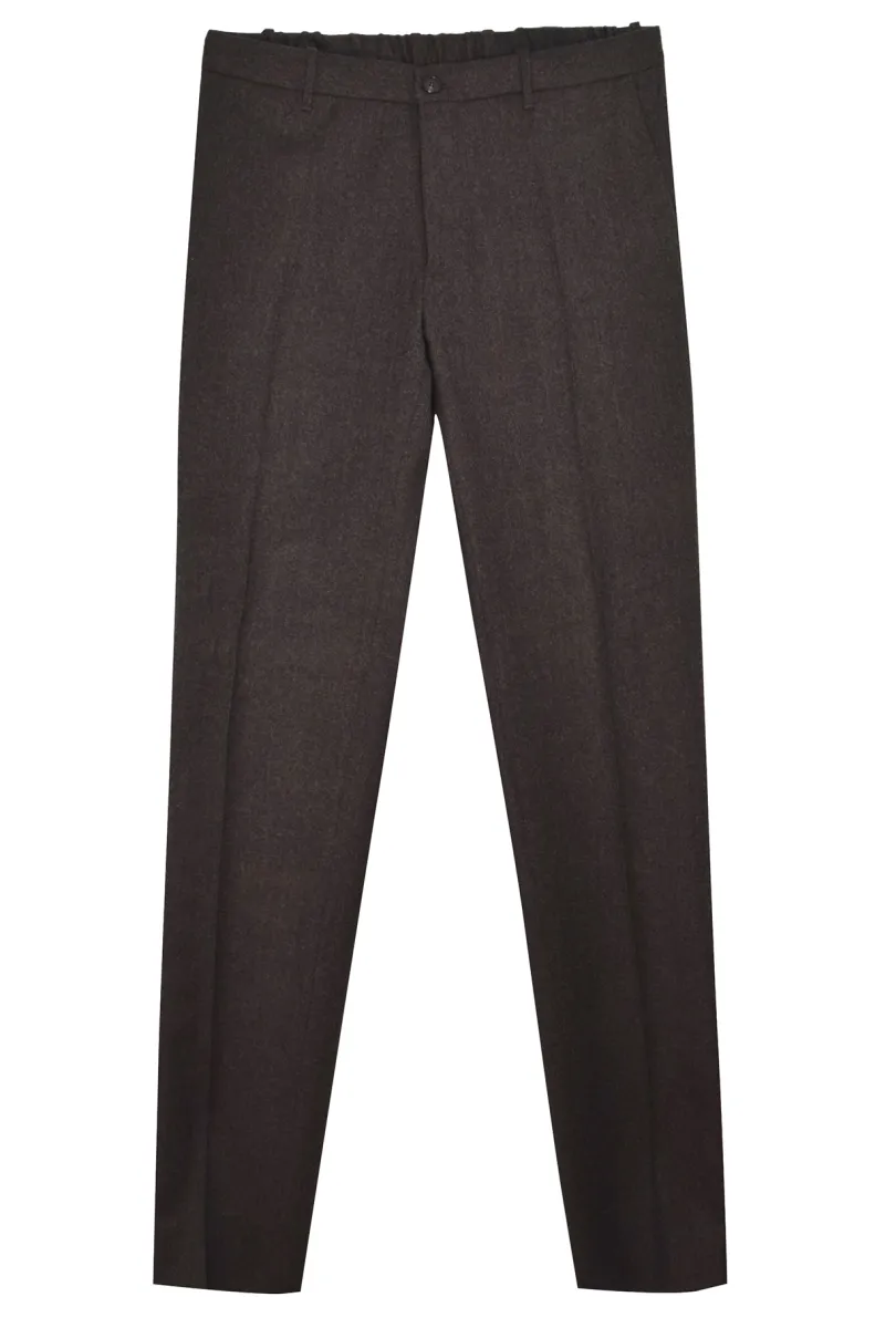 Muške pantalone sa crtom