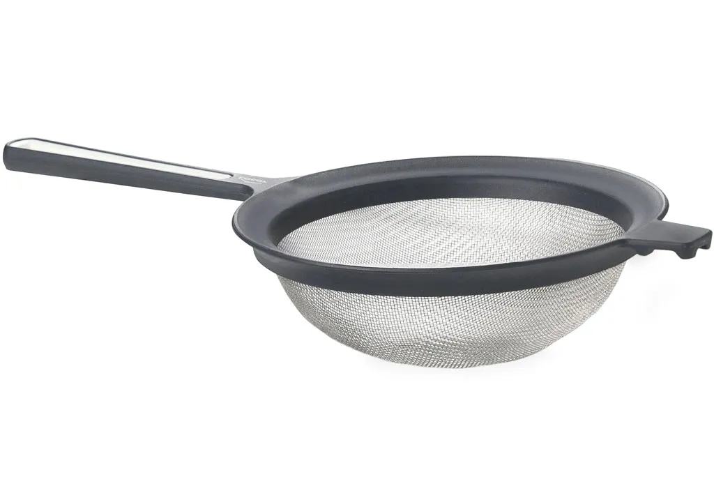 Cjediljka fi 18cm sa ručkom Lacor