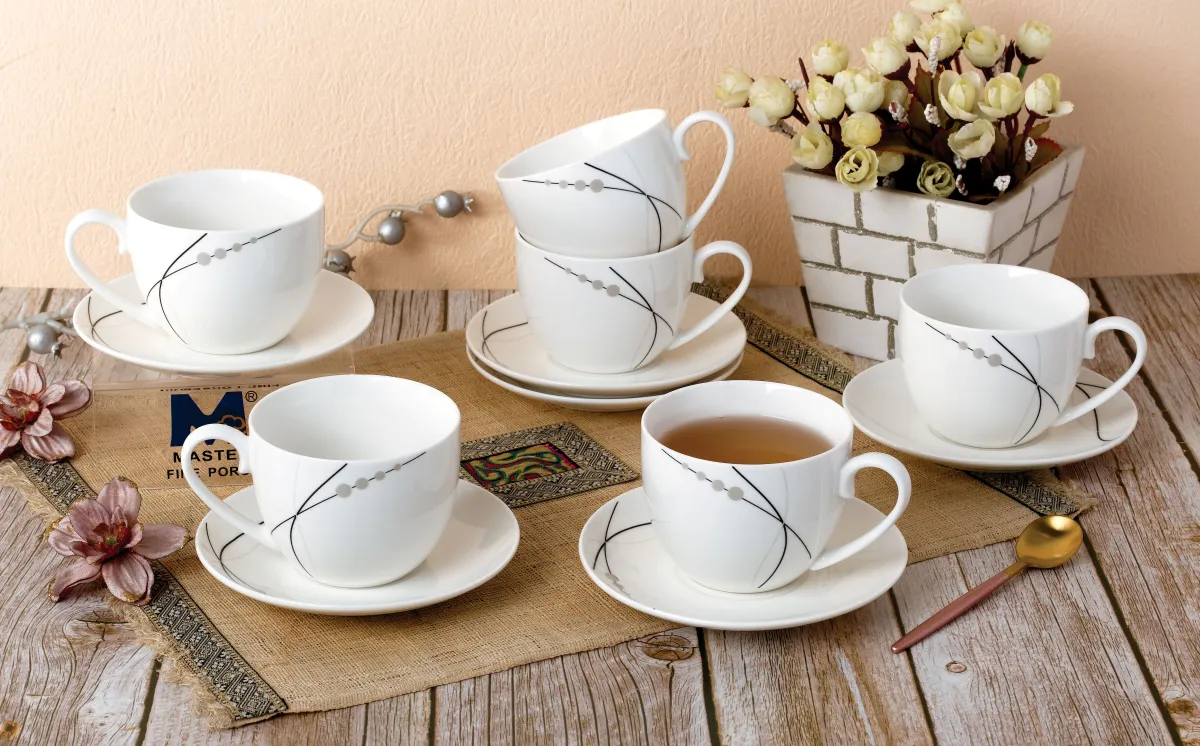 Garn. šolja za kafu Circledot 230ml  6/1 sa tanjirićima