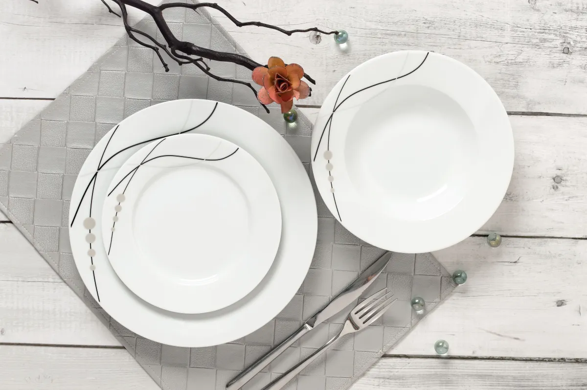 Garnitura tanjira Circledot 18/1