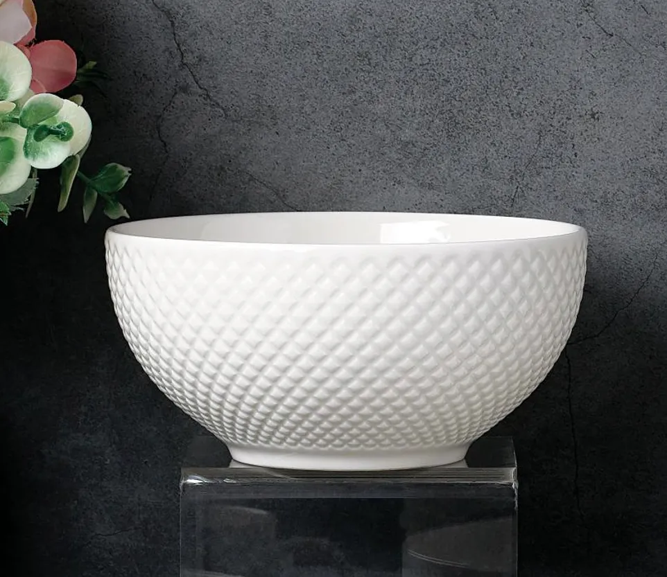 Činija Embossed Diamond fi 15cm bela