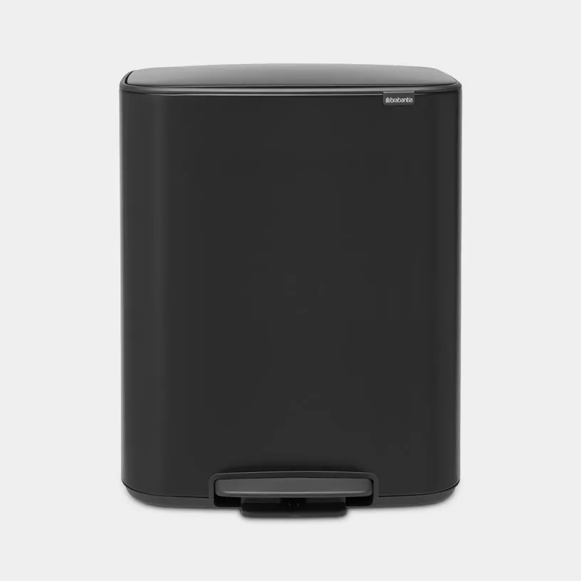 Kanta za otpatke sa papuč. Bo Pedal 60l mat crna + 3 kese Brabantia